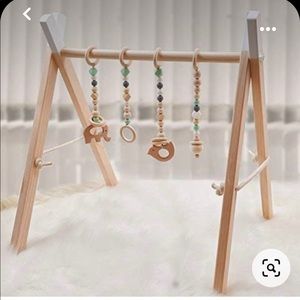 Baby gym toys w/